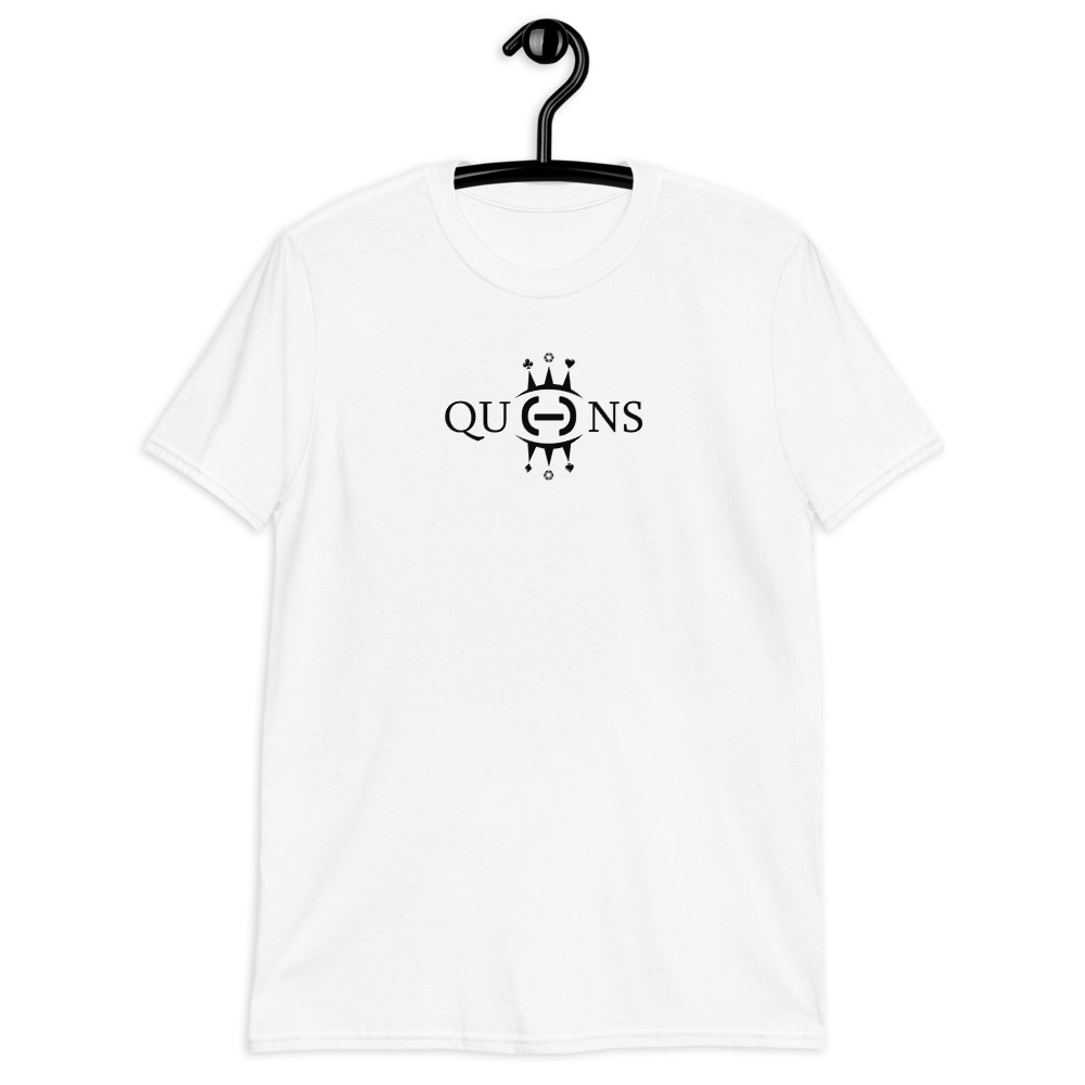 Queens poker T-Shirt Mockup